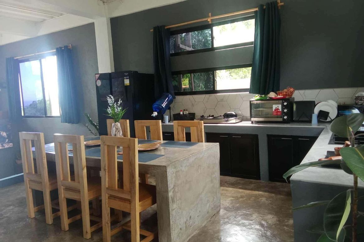 5 Bedroom House for Sale in Poblacion, San Juan, Siquijor – photo 6
