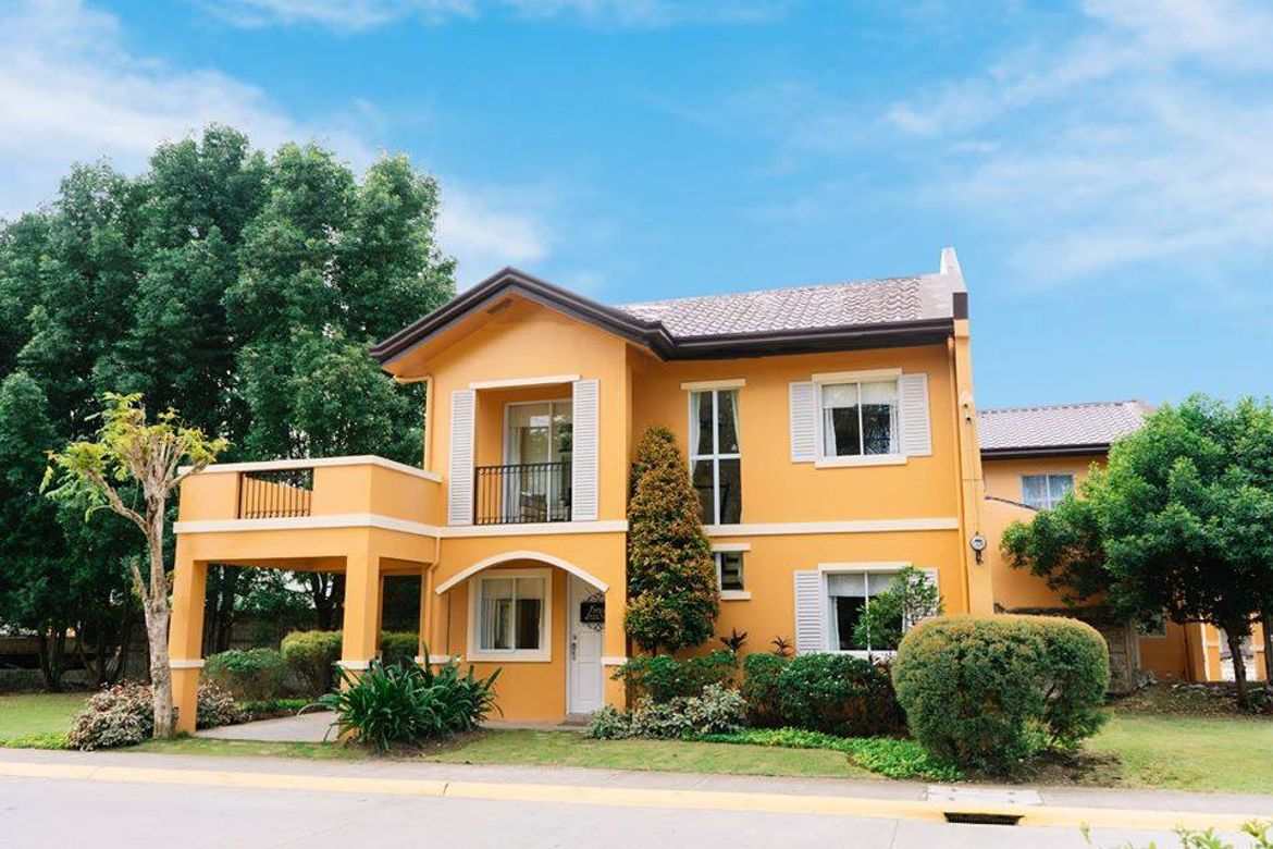 5 Bedroom House for Sale in Pulong Buhangin, Santa Maria, Bulacan