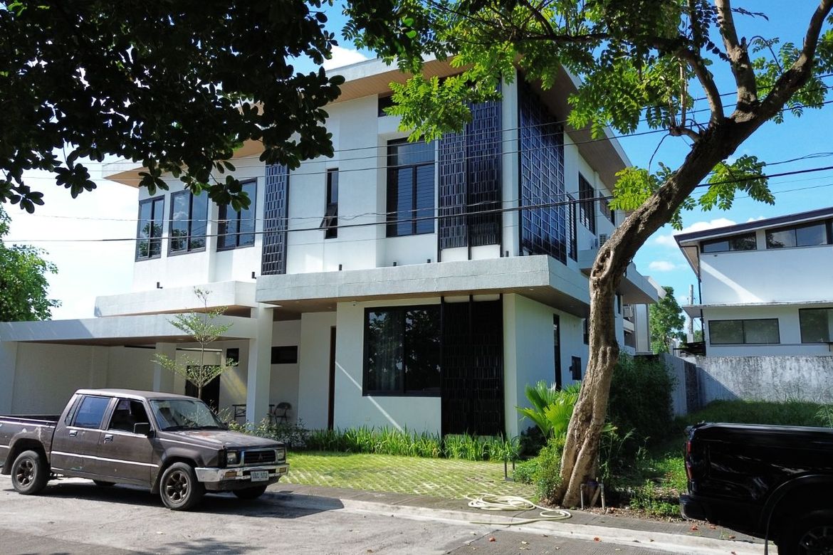 5 Bedroom House for Sale in Pulung Maragul, Angeles, Pampanga – photo 2