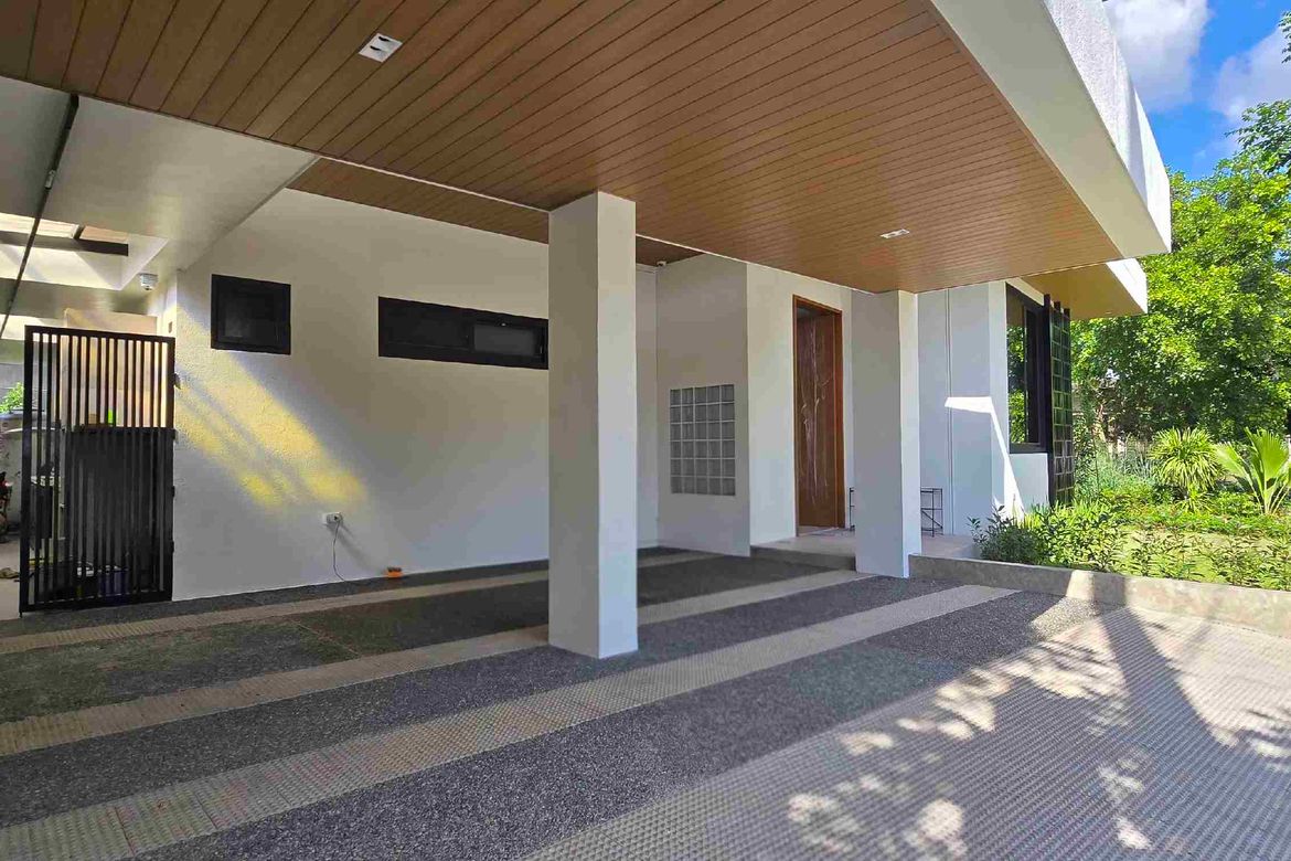 5 Bedroom House for Sale in Pulung Maragul, Angeles, Pampanga – photo 5