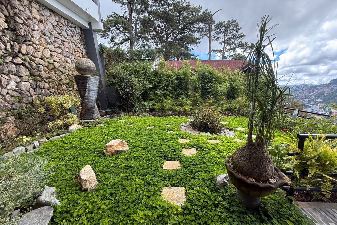 5 Bedroom House for Sale in Quezon Hill Proper, Baguio, Benguet – photo 2