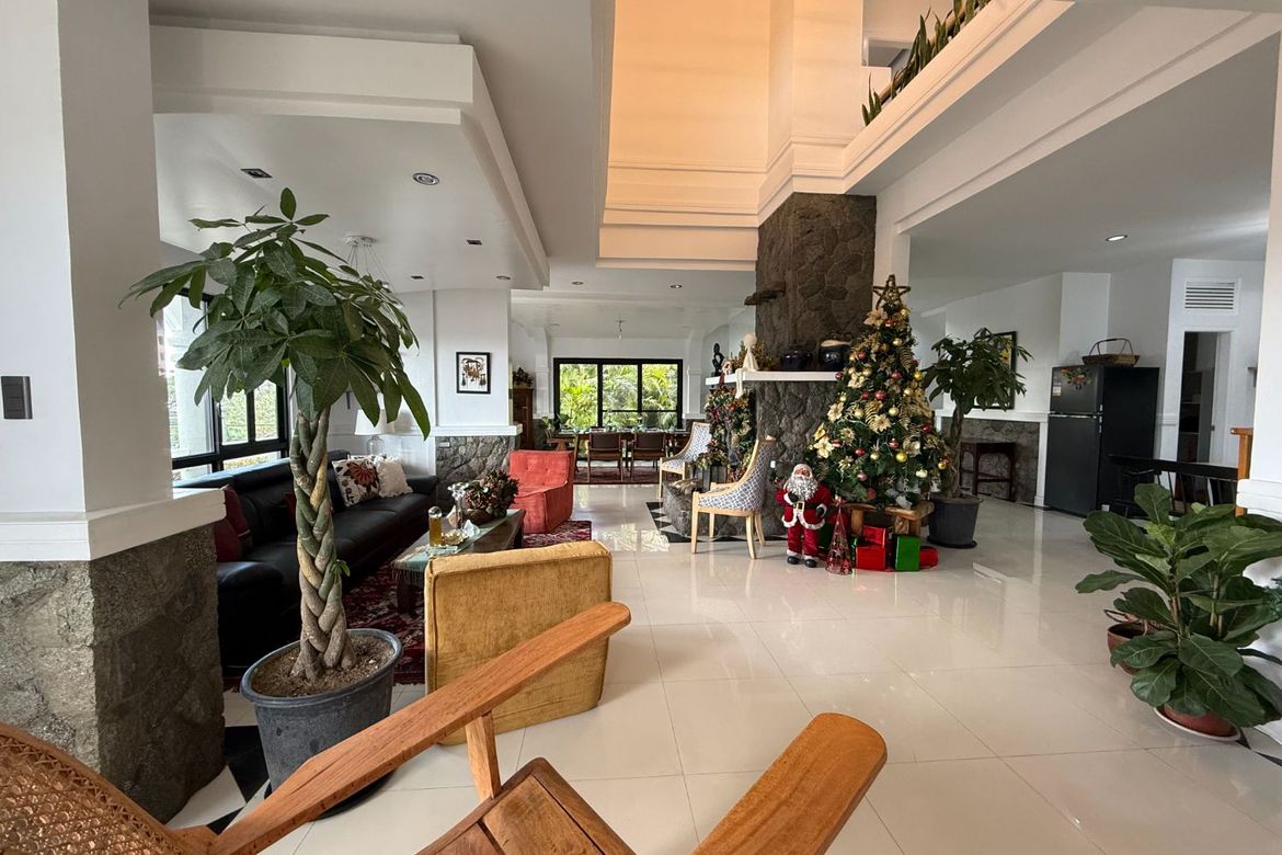 5 Bedroom House for Sale in Quezon Hill Proper, Baguio, Benguet – photo 6