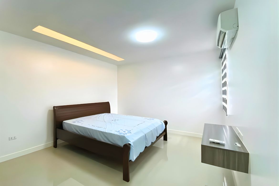 5 Bedroom House for Sale in Rosario, Pasig, Metro Manila – photo 8