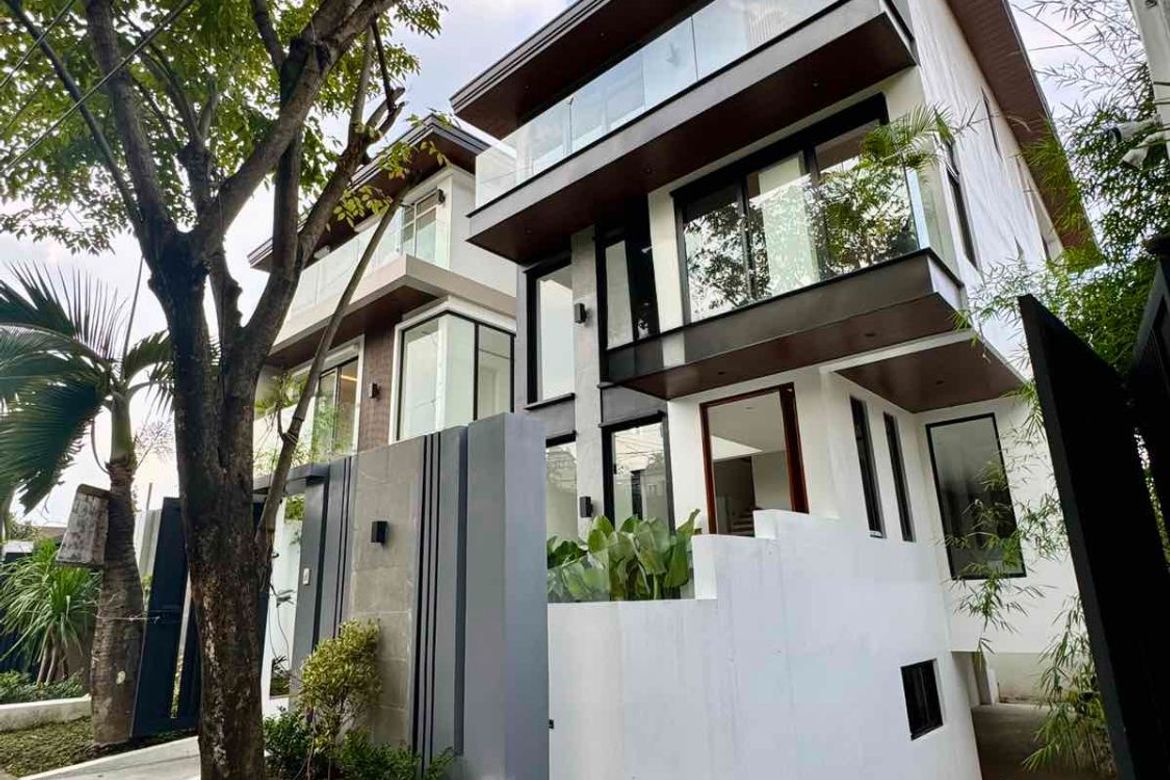 5 Bedroom House for Sale in Saint Ignatius, Quezon City, Metro Manila – photo 2