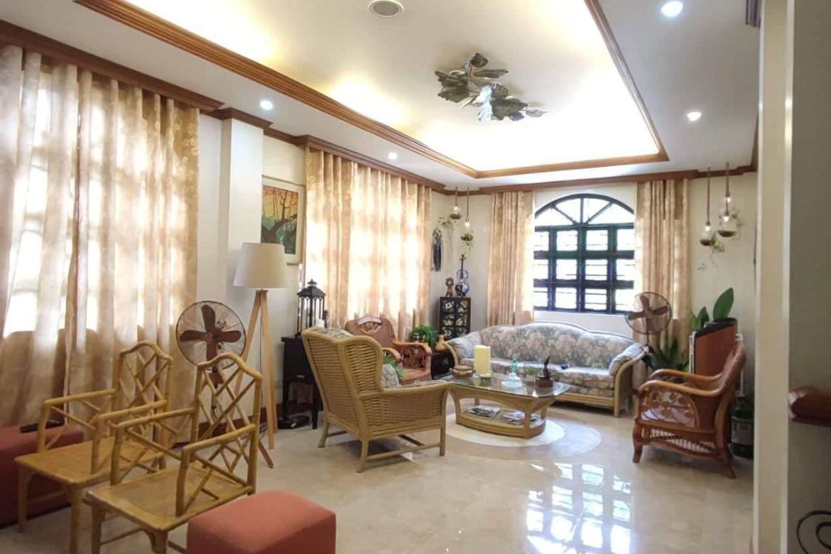 5 Bedroom House for Sale in Salawag, Dasmariñas, Cavite