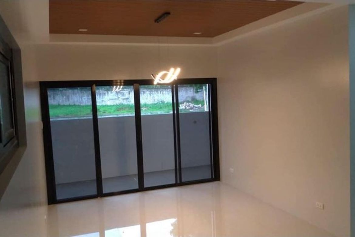 5 Bedroom House for Sale in Salawag, Dasmariñas, Cavite – photo 3