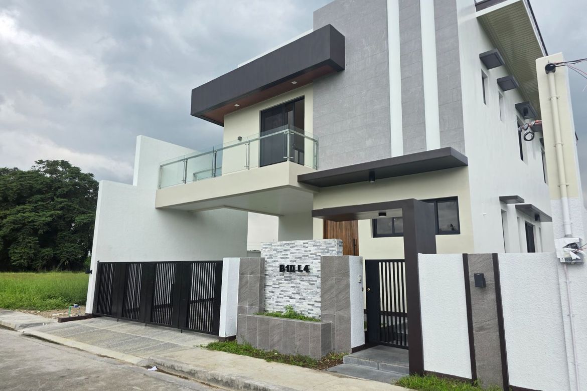 5 Bedroom House for Sale in Salawag, Dasmariñas, Cavite – photo 2