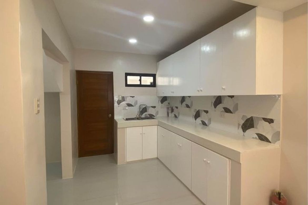 5 Bedroom House for Sale in Sampaloc I, Dasmariñas, Cavite – photo 8