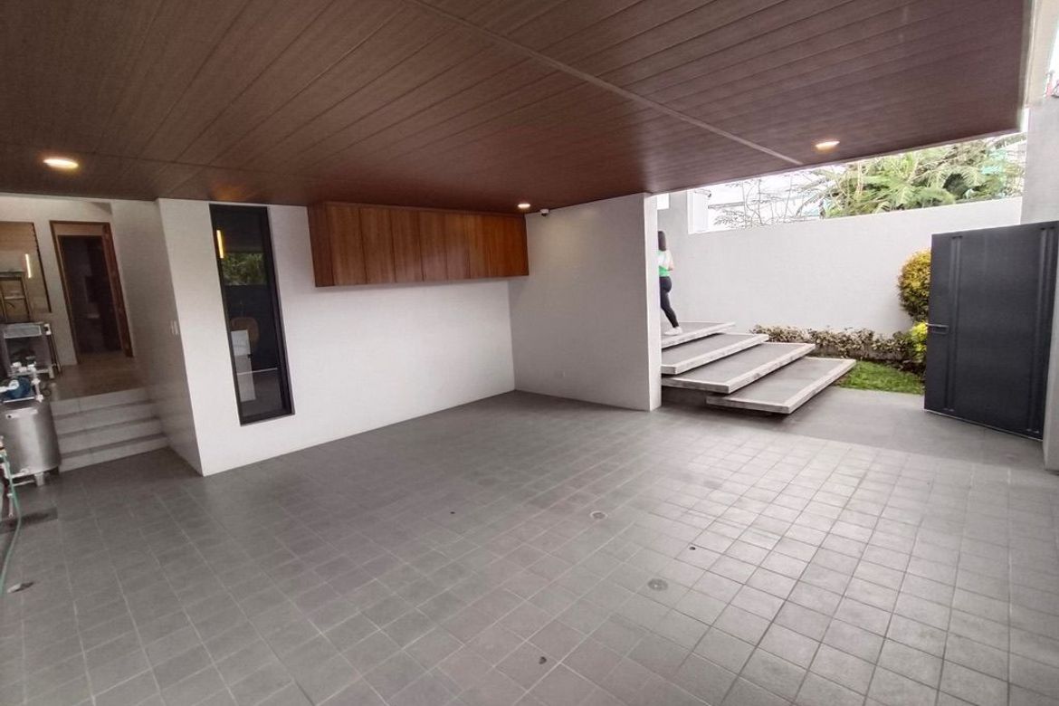 5 Bedroom House for Sale in San Andres, Cainta, Rizal – photo 8