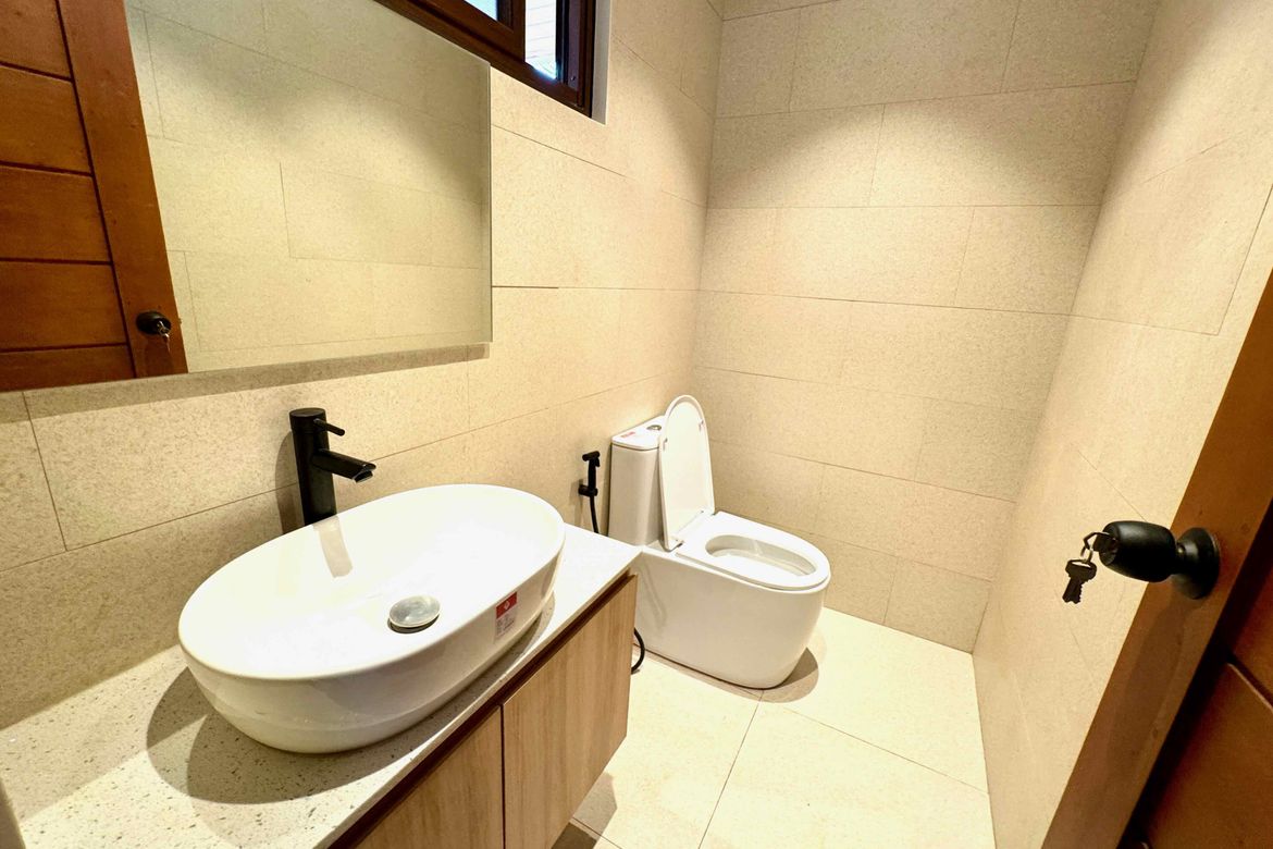 5 Bedroom House for Sale in San Andres, Cainta, Rizal – photo 2