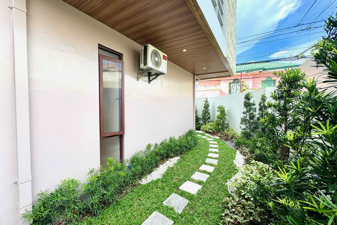 5 Bedroom House for Sale in San Andres, Cainta, Rizal – photo 8