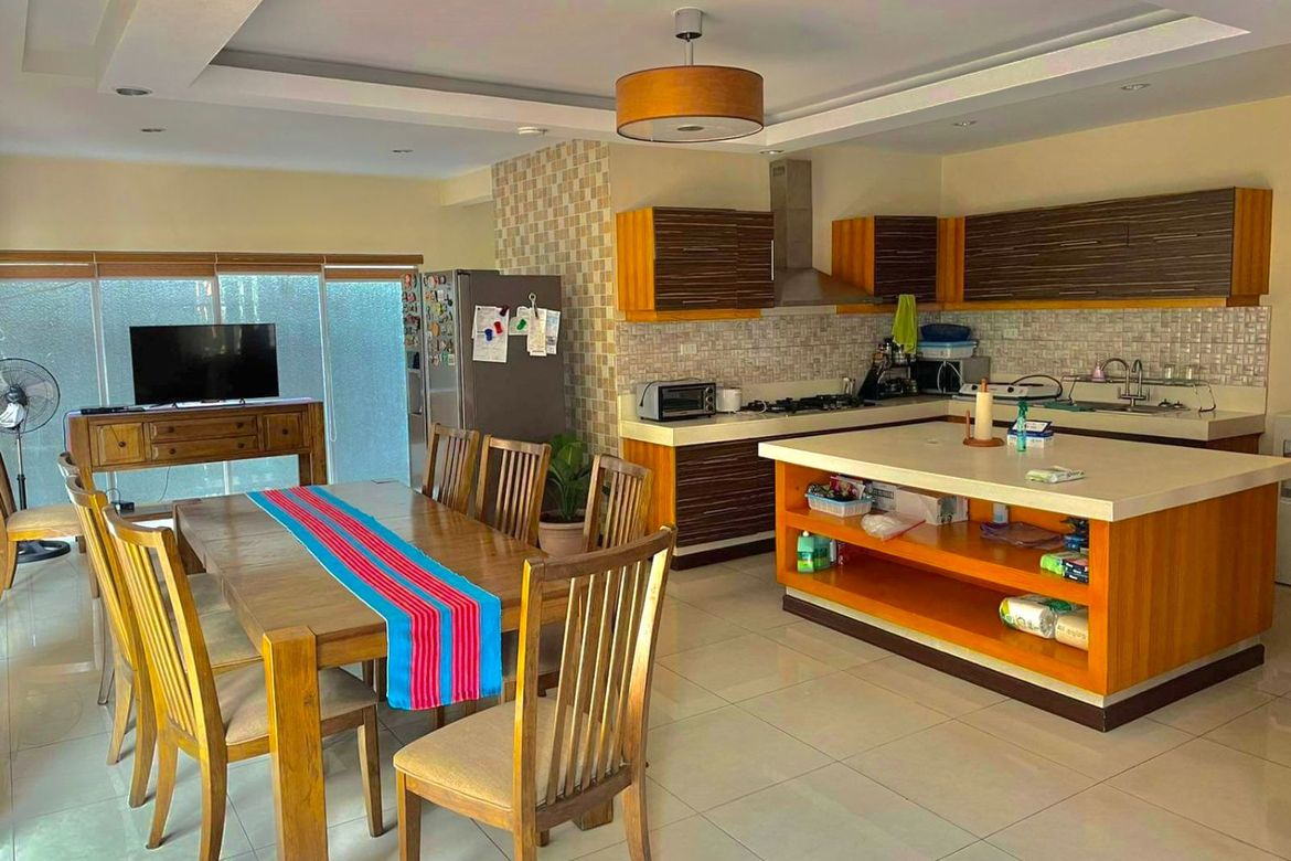 5 Bedroom House for Sale in San Andres, Cainta, Rizal – photo 5
