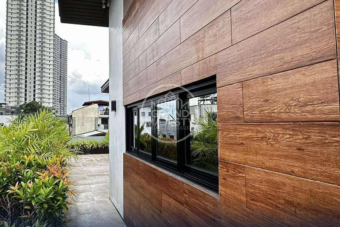 5 Bedroom House for Sale in San Antonio, Quezon City, Metro Manila near LRT-1 Roosevelt – photo 7