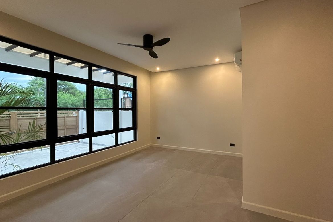 5 Bedroom House for Sale in San Antonio, San Pedro, Laguna – photo 8