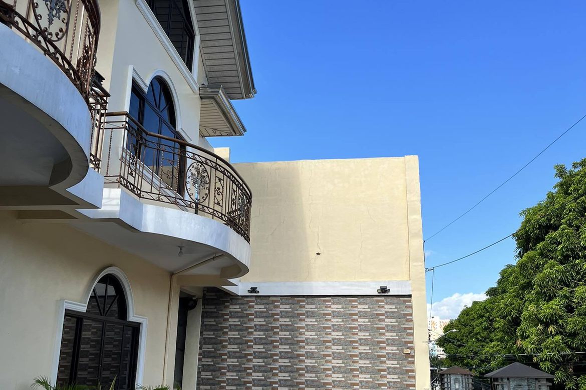 5 Bedroom House for Sale in San Francisco, Biñan, Laguna – photo 4
