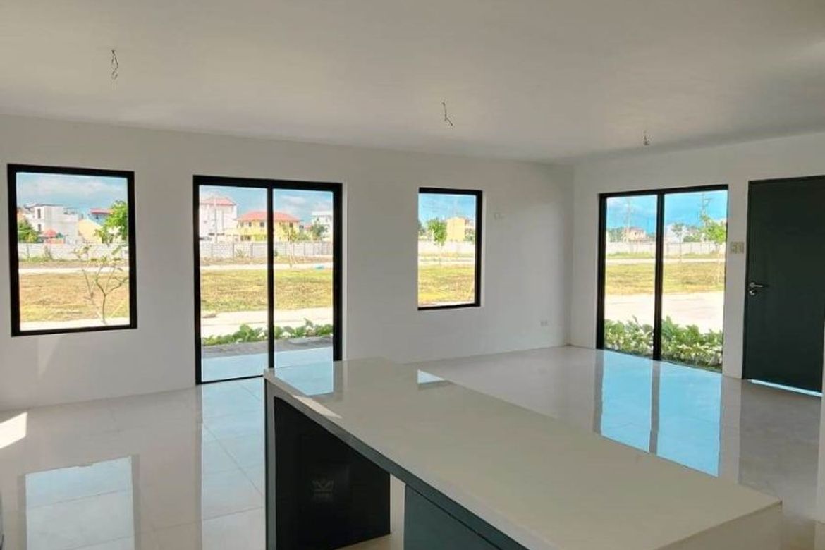 5 Bedroom House for Sale in San Francisco, General Trias, Cavite – photo 6