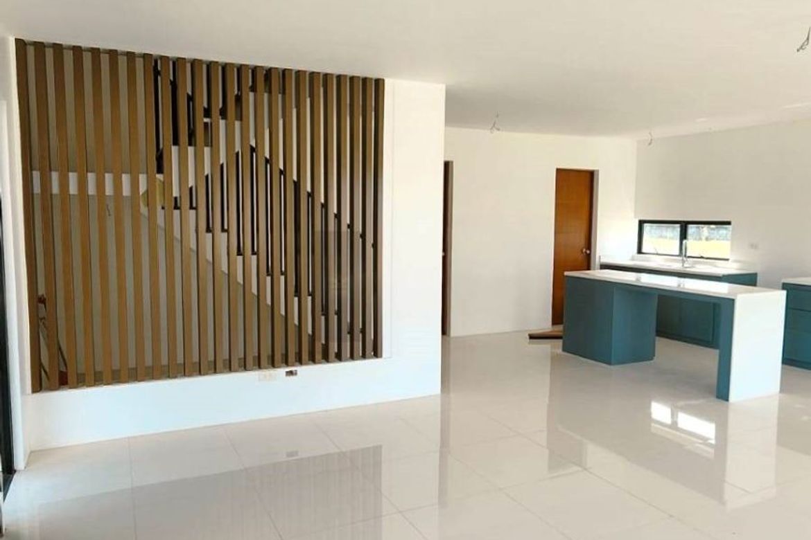 5 Bedroom House for Sale in San Francisco, General Trias, Cavite – photo 8