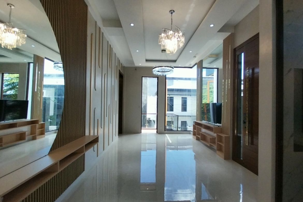 5 Bedroom House for Sale in San Isidro, Cainta, Rizal – photo 8
