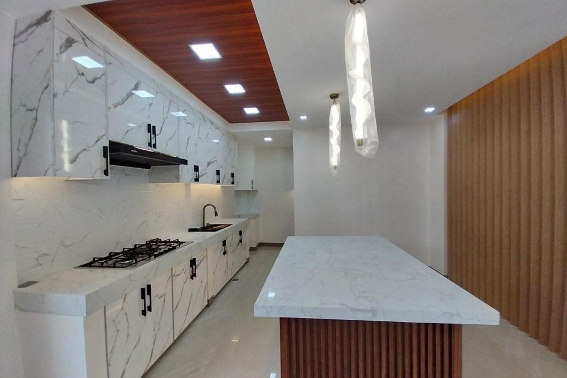 5 Bedroom House for Sale in San Isidro, Cainta, Rizal – photo 8