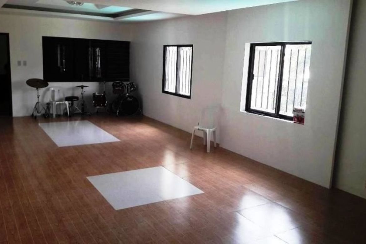 5 Bedroom House for Sale in San Isidro, San Fernando, Pampanga – photo 7