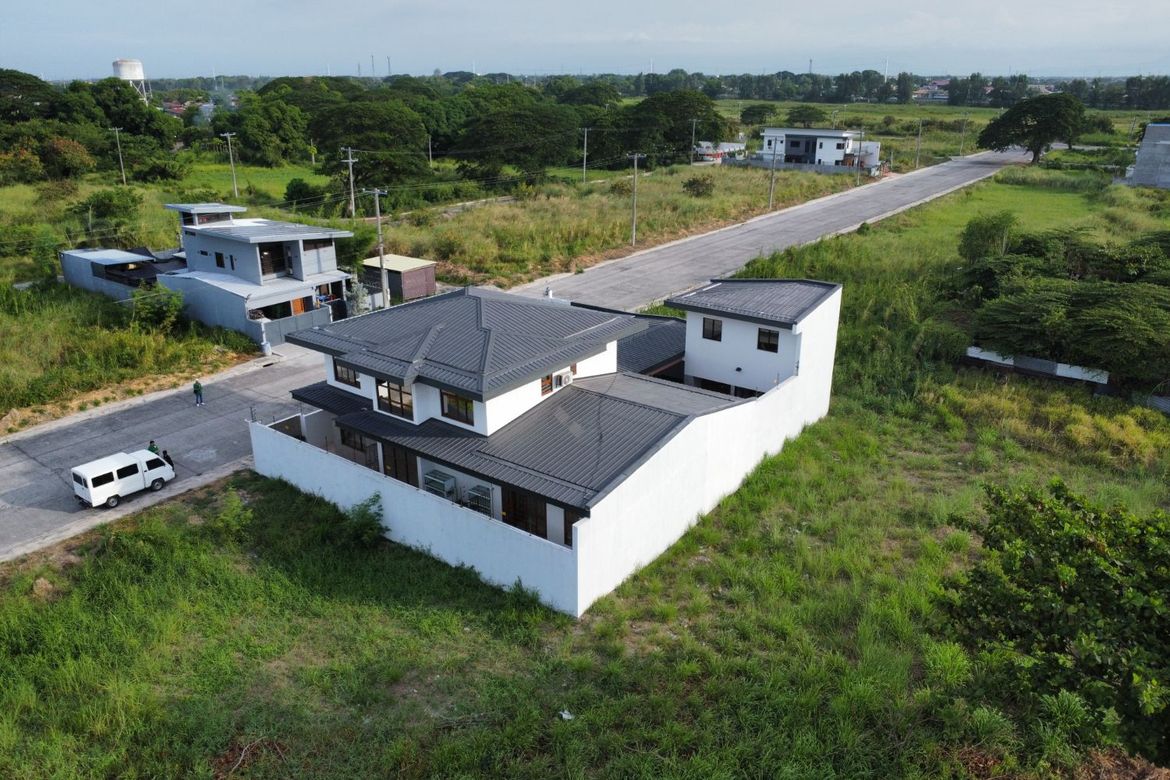 5 Bedroom House for Sale in San Jose, San Fernando, Pampanga – photo 2