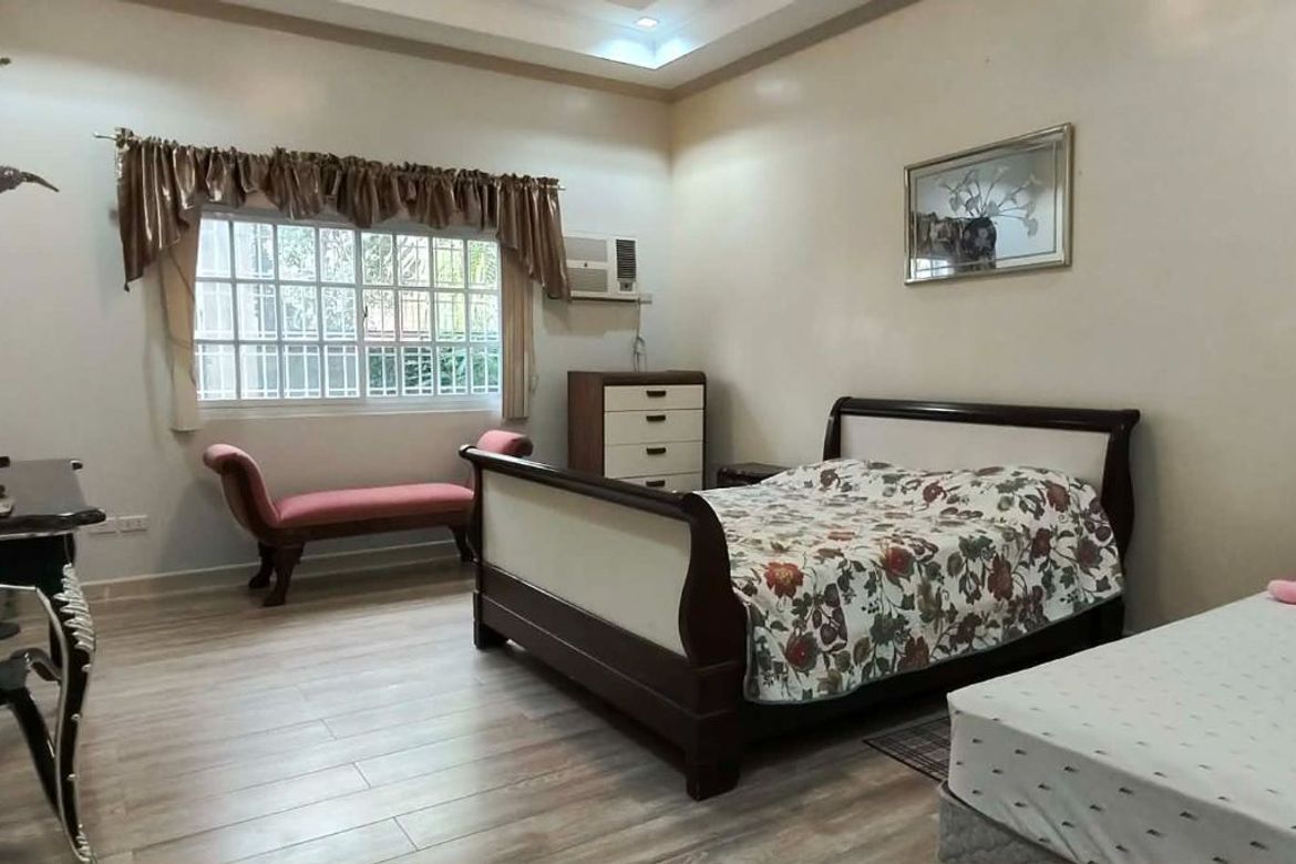 5 Bedroom House for Sale in San Jose, Tagaytay, Cavite – photo 4