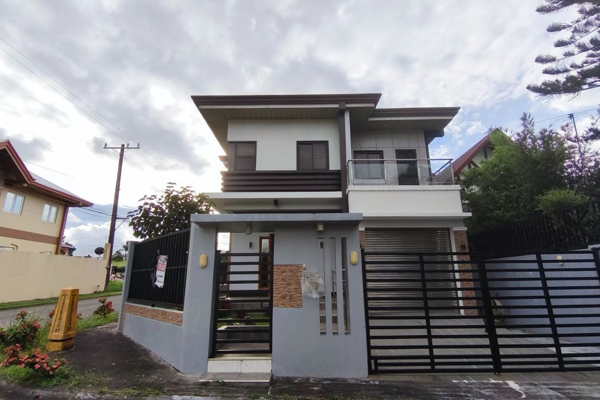 5 Bedroom House for Sale in San Jose, Tagaytay, Cavite