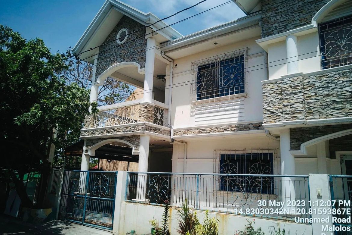 5 Bedroom House for Sale in San Juan, Malolos, Bulacan