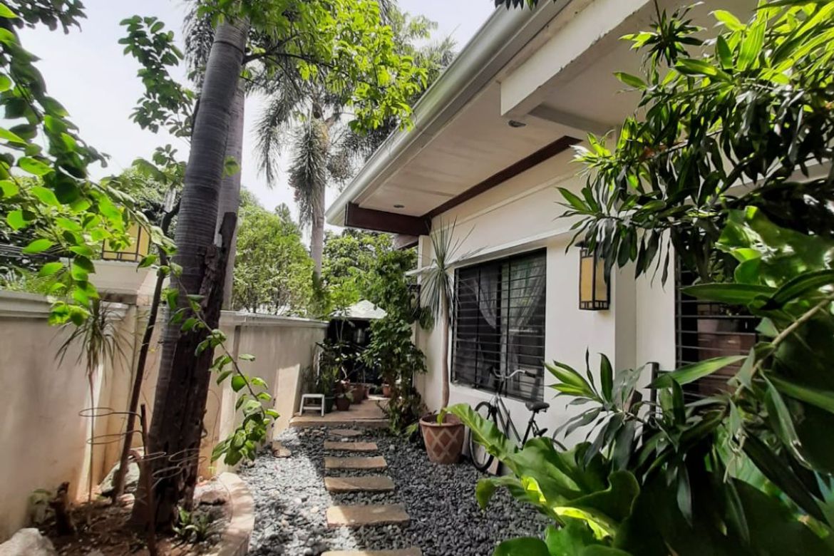 5 Bedroom House for Sale in San Martin de Porres, Parañaque, Metro Manila – photo 7