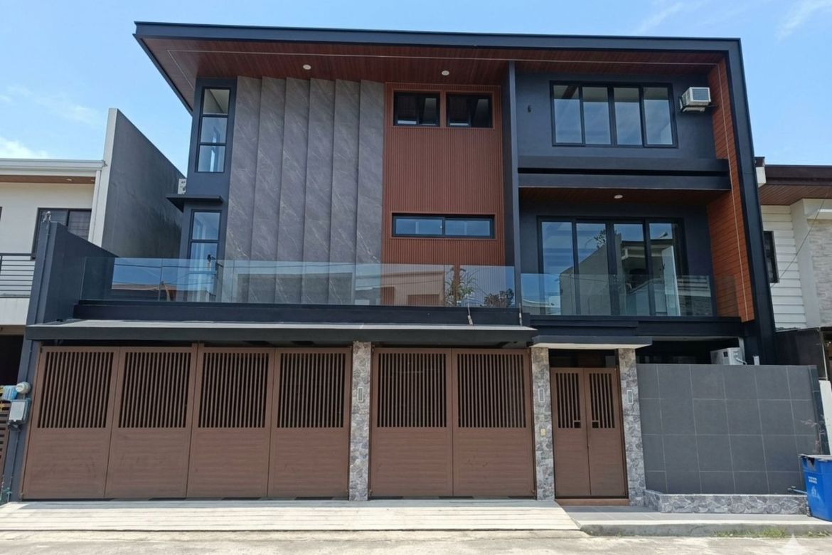 5 Bedroom House for Sale in San Miguel, Pasig, Metro Manila