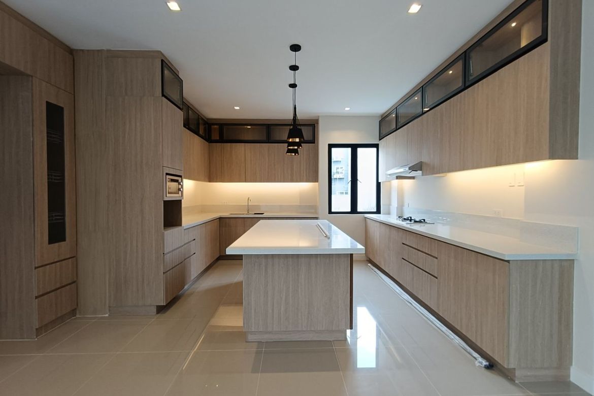 5 Bedroom House for Sale in San Miguel, Pasig, Metro Manila – photo 3