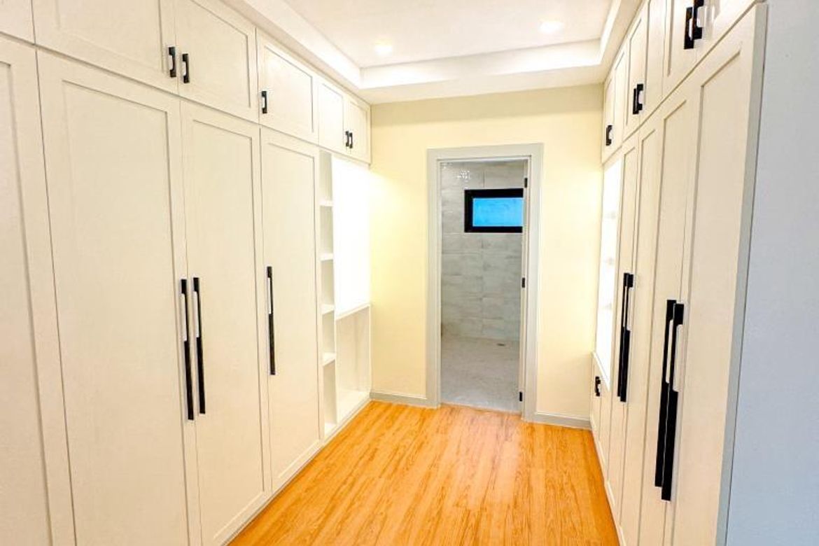 5 Bedroom House for Sale in San Miguel, Pasig, Metro Manila – photo 3