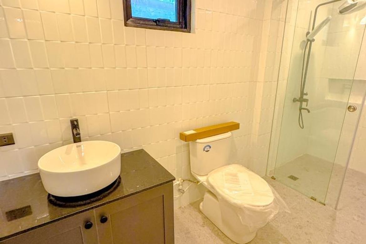 5 Bedroom House for Sale in San Miguel, Pasig, Metro Manila – photo 8
