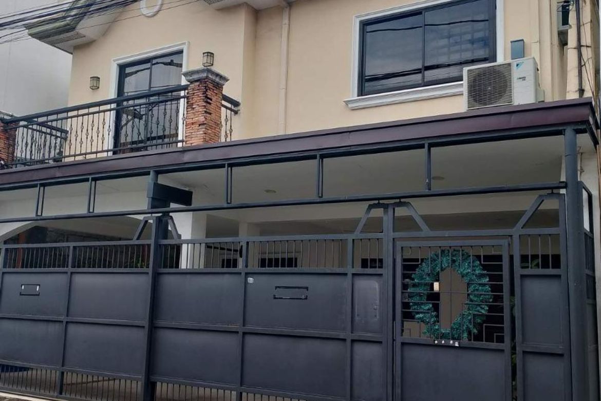 5 Bedroom House for Sale in San Nicolas, Pasig, Metro Manila