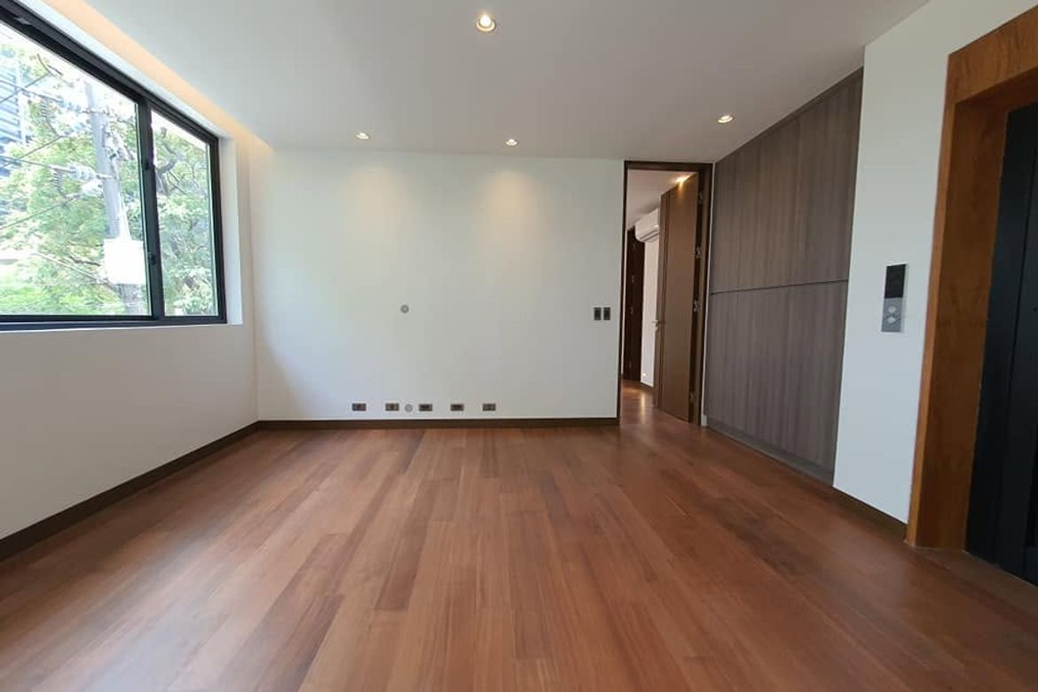 5 Bedroom House for Sale in San Nicolas, Pasig, Metro Manila – photo 4
