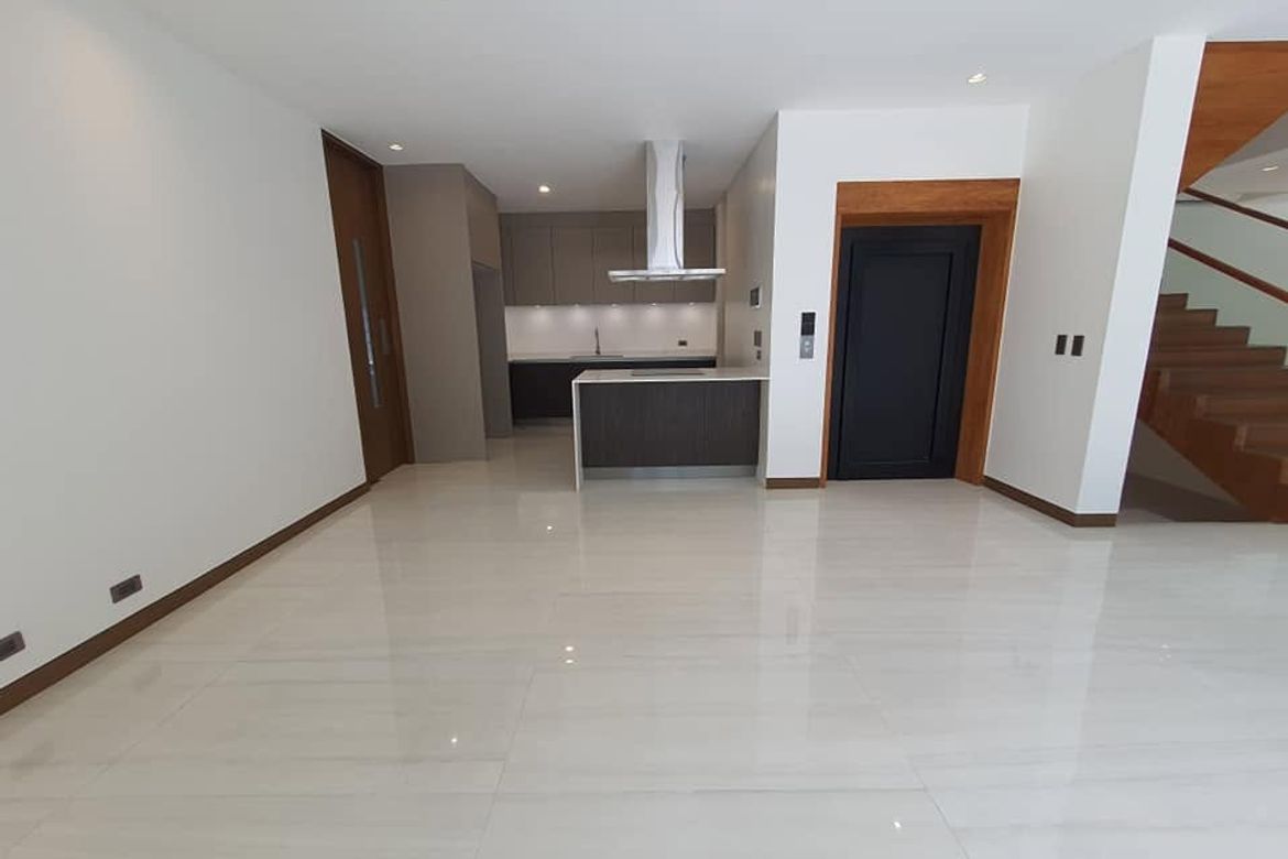 5 Bedroom House for Sale in San Nicolas, Pasig, Metro Manila – photo 8