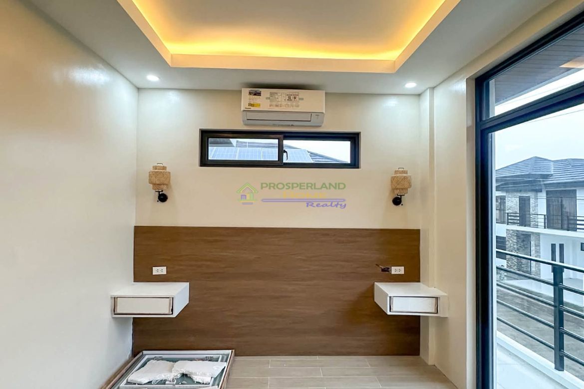 5 Bedroom House for Sale in Santa Rosa, Laguna – photo 3