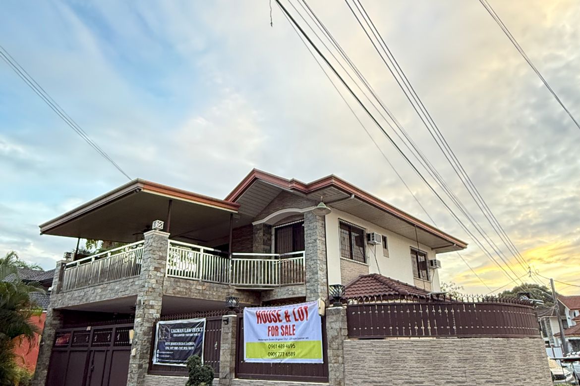 5 Bedroom House for Sale in Santo Domingo, Angeles, Pampanga