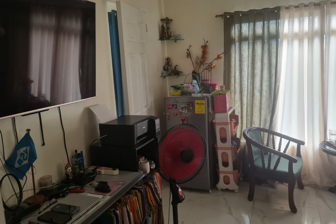 5 Bedroom House for Sale in Santo Domingo, Cainta, Rizal