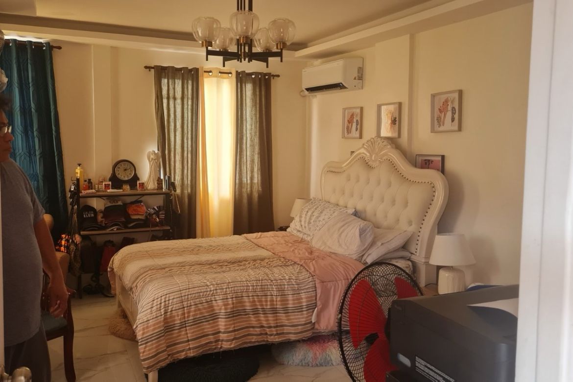 5 Bedroom House for Sale in Santo Domingo, Cainta, Rizal – photo 2