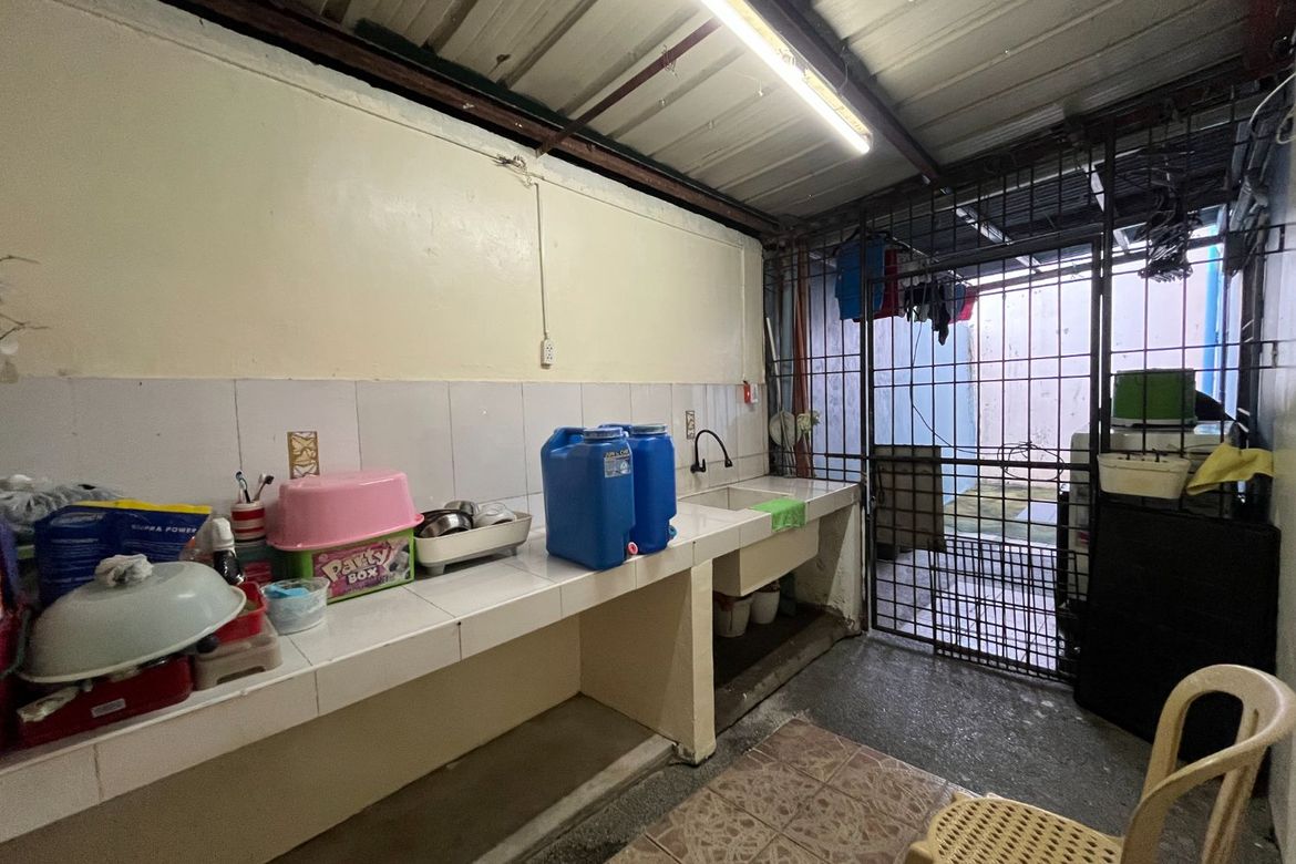 5 Bedroom House for Sale in Santo Domingo, Cainta, Rizal – photo 5