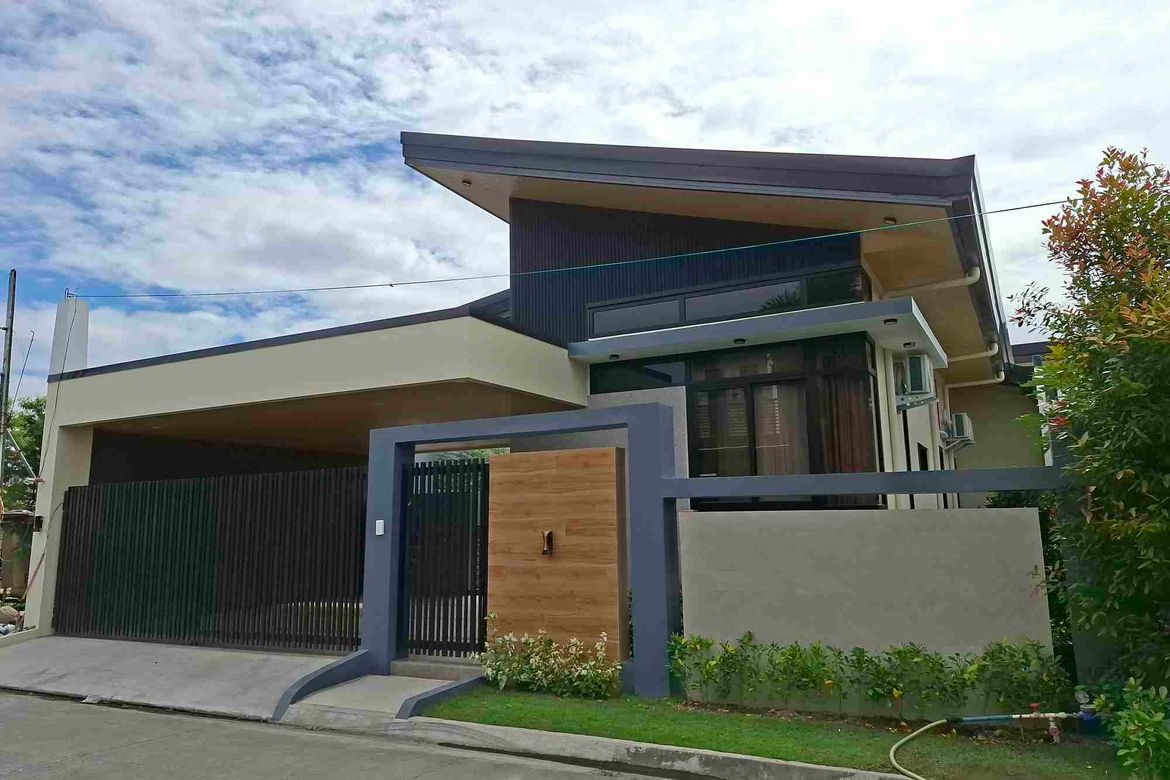 5 Bedroom House for Sale in Santo Rosario, San Fernando, Pampanga – photo 2