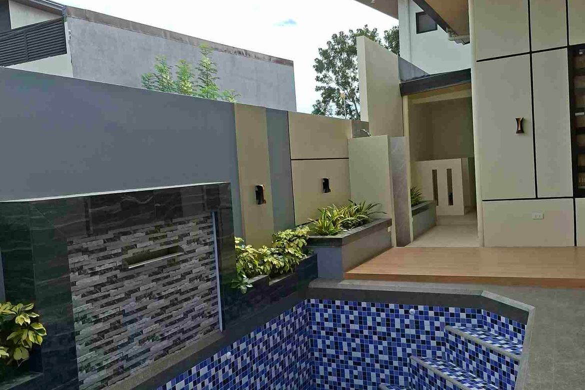 5 Bedroom House for Sale in Santo Rosario, San Fernando, Pampanga – photo 6