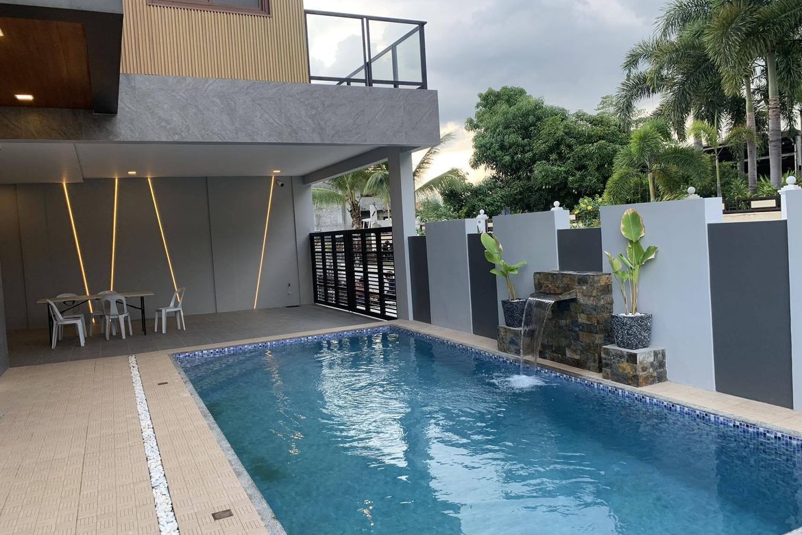 5 Bedroom House for Sale in Sapalibutad, Angeles, Pampanga – photo 2