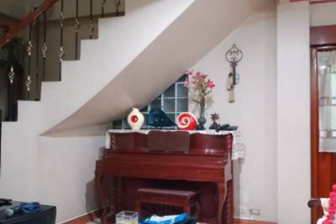5 Bedroom House for Sale in Socorro, Quezon City, Metro Manila near LRT-2 Araneta Center-Cubao – photo 2