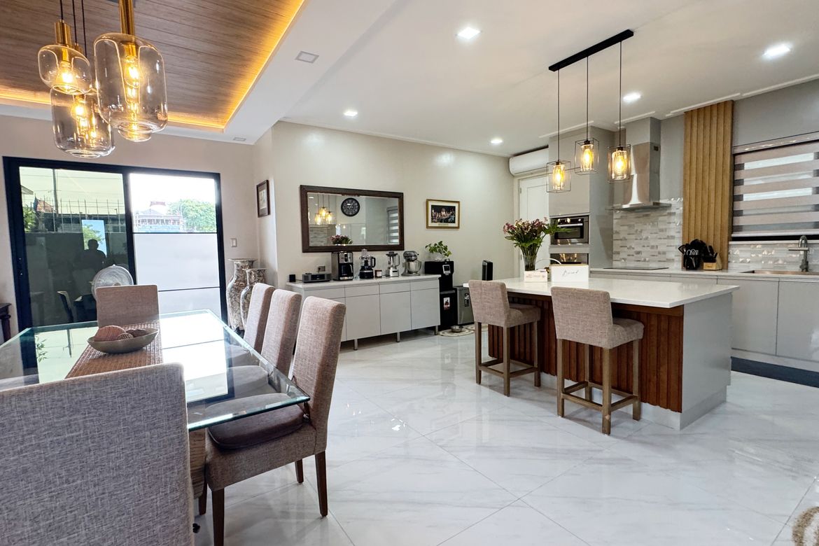 5 Bedroom House for Sale in South Forbes Golf City, Inchican, Silang, Cavite – photo 5