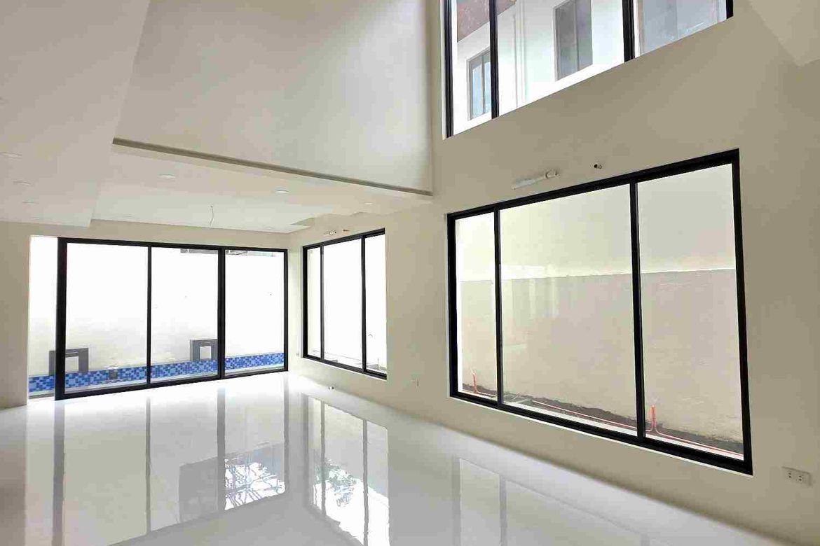 5 Bedroom House for Sale in Tahanan Village, BF Homes, Parañaque, Metro Manila – photo 5