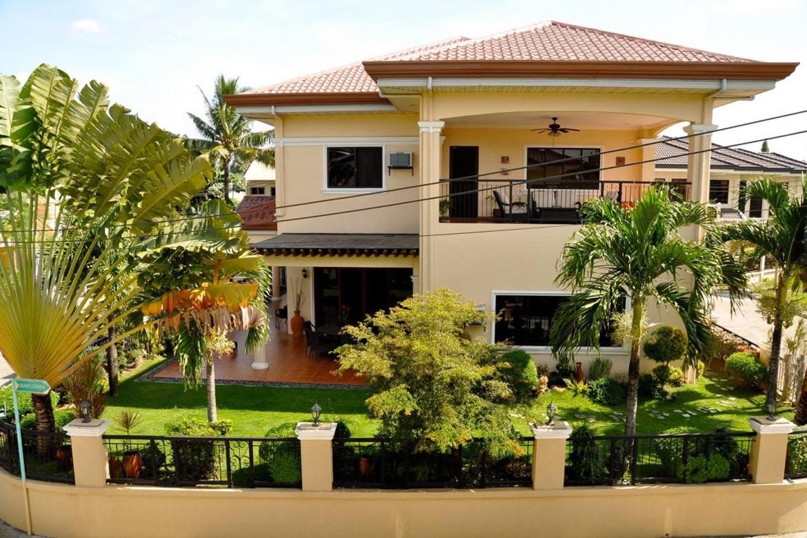 5 Bedroom House for Sale in Talamban, Cebu City, Cebu