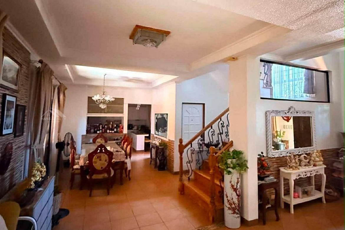5 Bedroom House for Sale in Talon Dos, Las Piñas, Metro Manila – photo 8