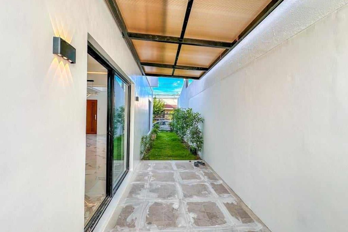 5 Bedroom House for Sale in Talon Dos, Las Piñas, Metro Manila – photo 4